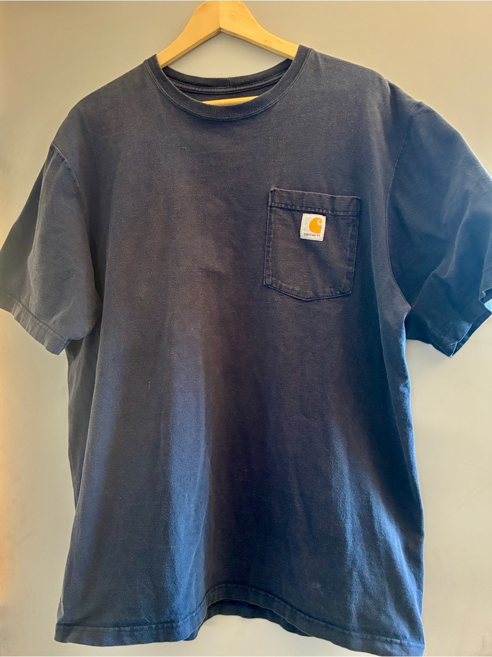 😎 Carhartt Navy Blue Original Fit pocket tshirt